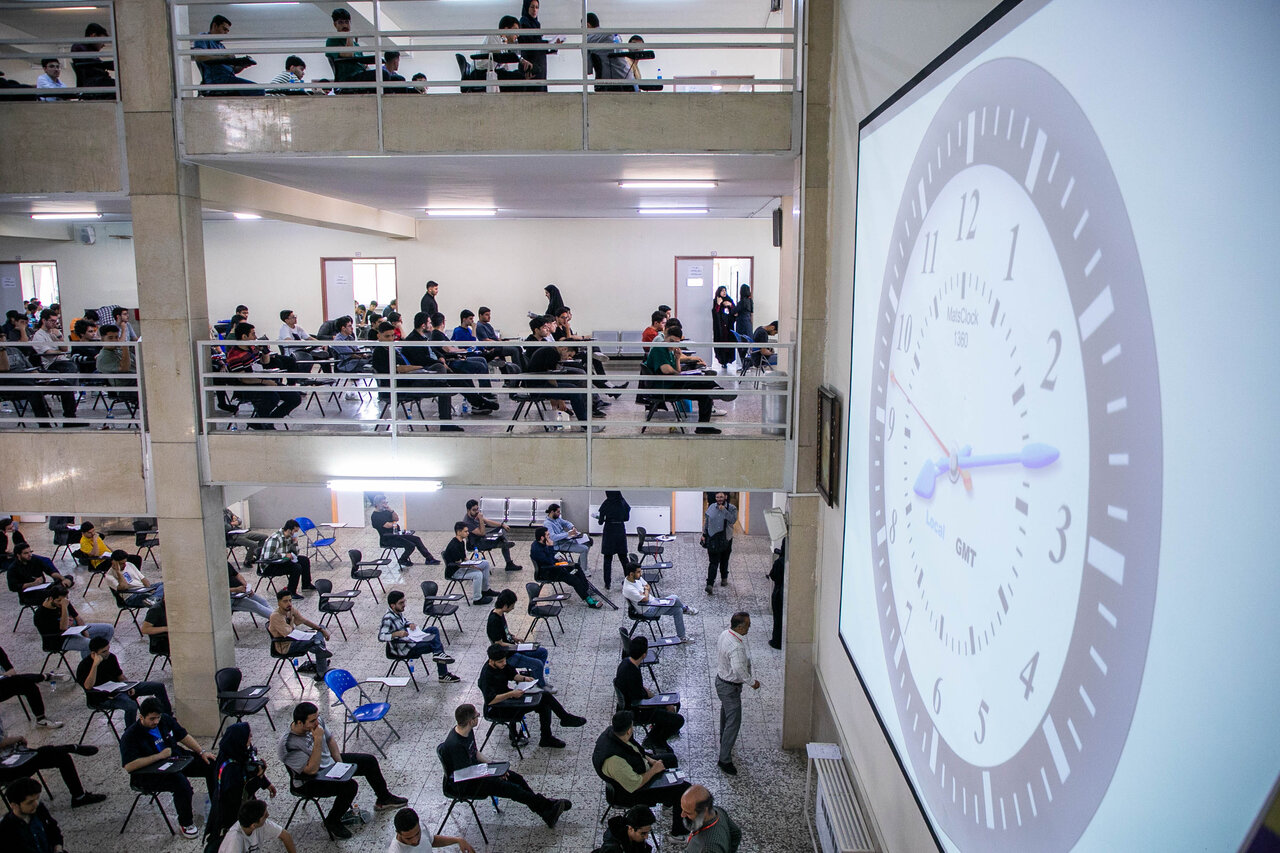 بررسی اخبار کنکور سراسری و ارائه برنامهریزی مرحلهای همراه با مشاوره حرفهای